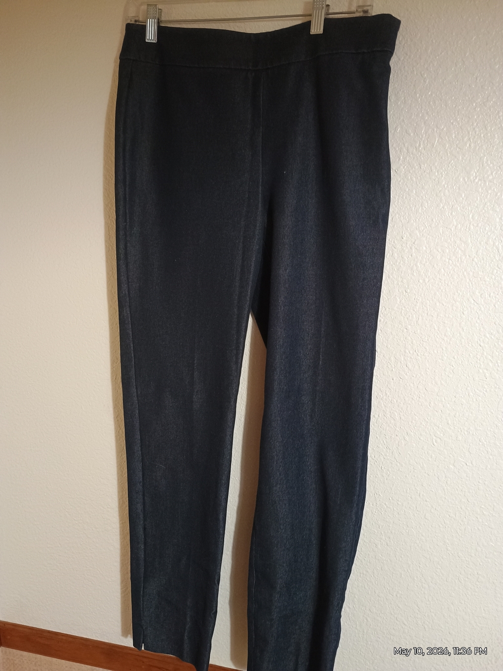 Talbots Navy Slim Ponte Skinny Pants